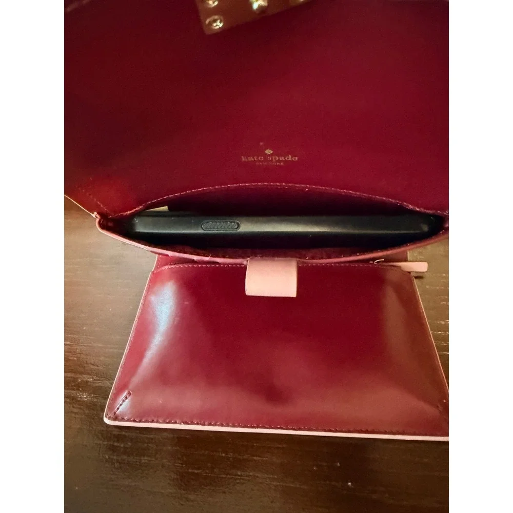 Kate Spade Wallet Women OS Pink Leather Bifold Phone Case Clutch Burgundy - Picture 7 of 10